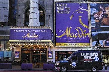 ブロードウェーで公演再開したばかりのミュージカル「アラジン」、ブレークスルー感染で上映中止＜新型コロナ＞-–-東京新聞